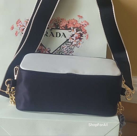 Prada - Picture 11 of 16